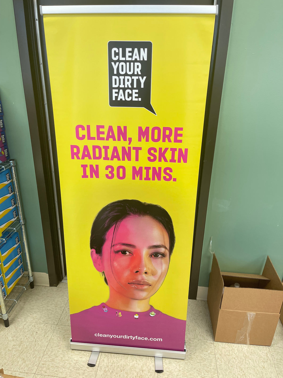 Standup Banner