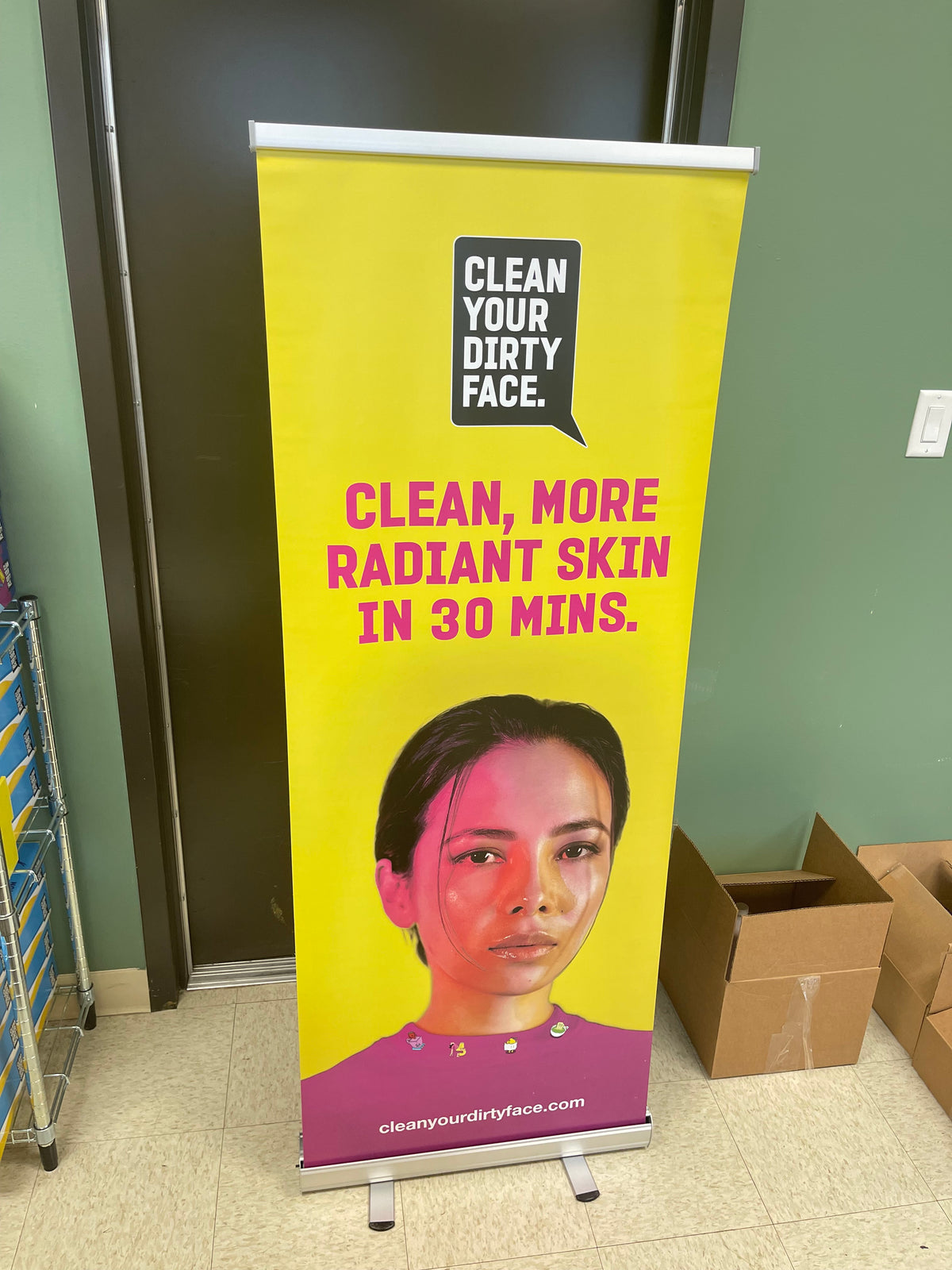 Standup Banner